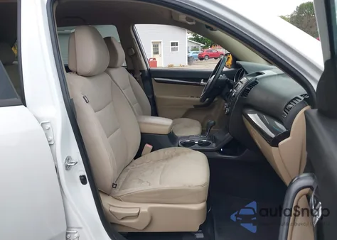 2012 Kia Sorento Lx из США, поврежденный, VIN 5XYKTCA66CG225672